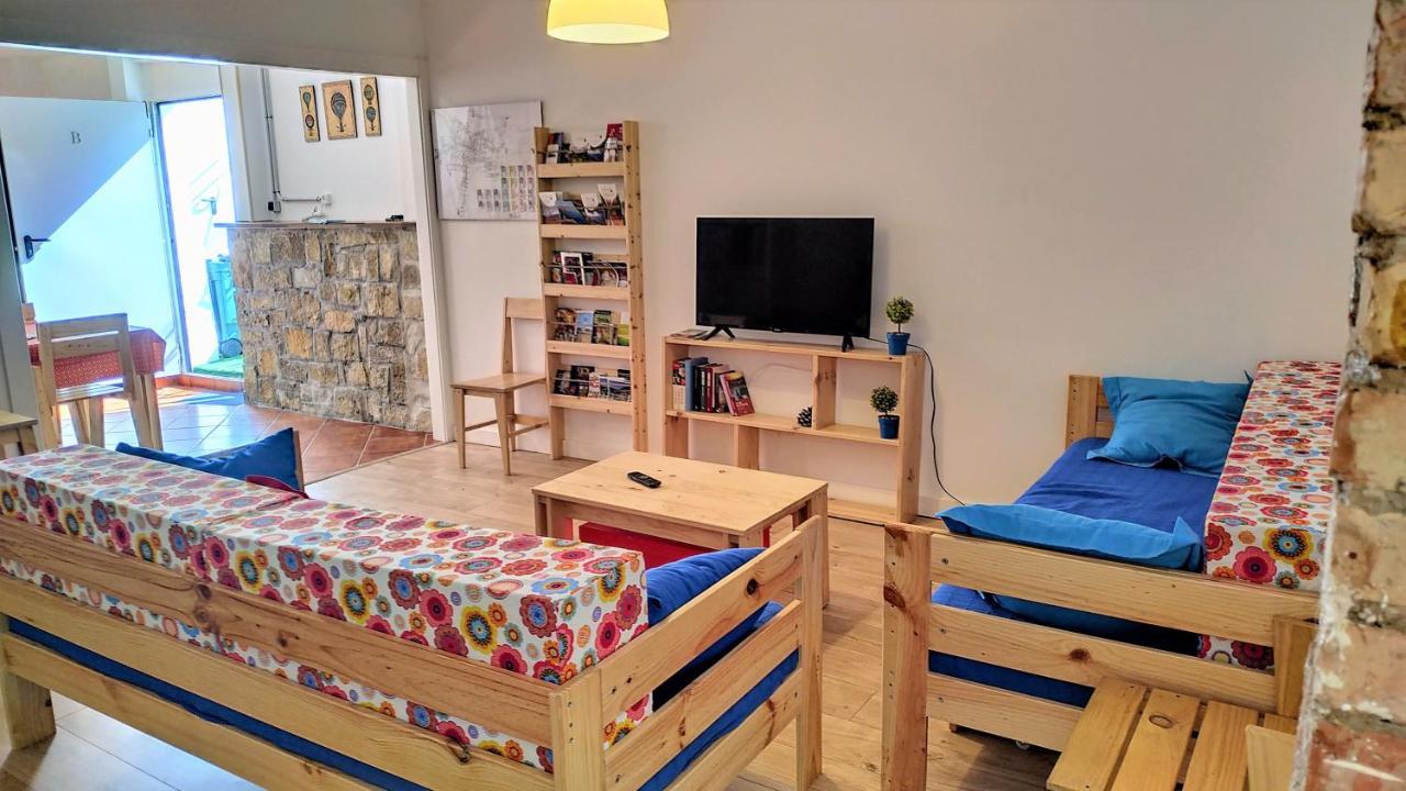 La Casa Azul,Una Casa En La Ciudad. Logroño Buitenkant foto