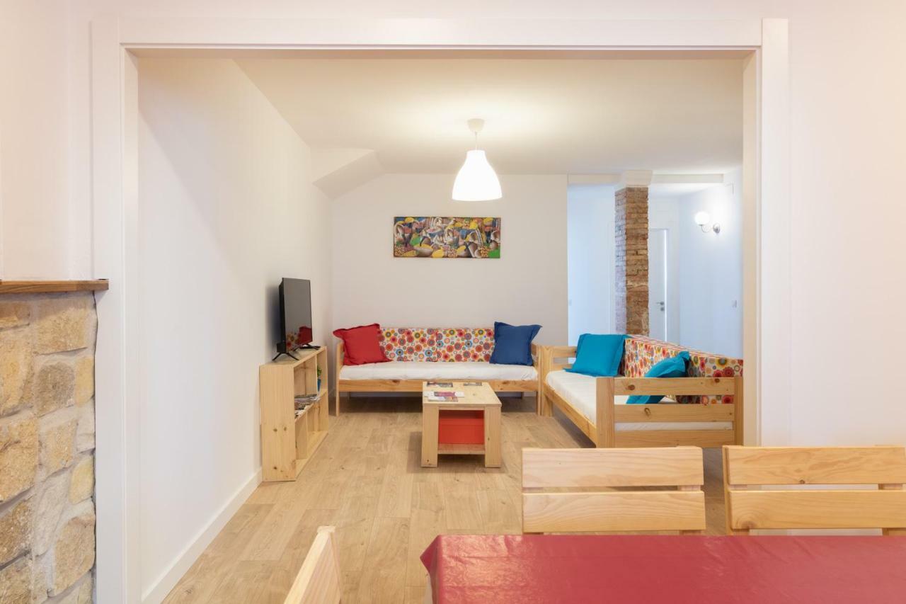La Casa Azul,Una Casa En La Ciudad. Logroño Buitenkant foto